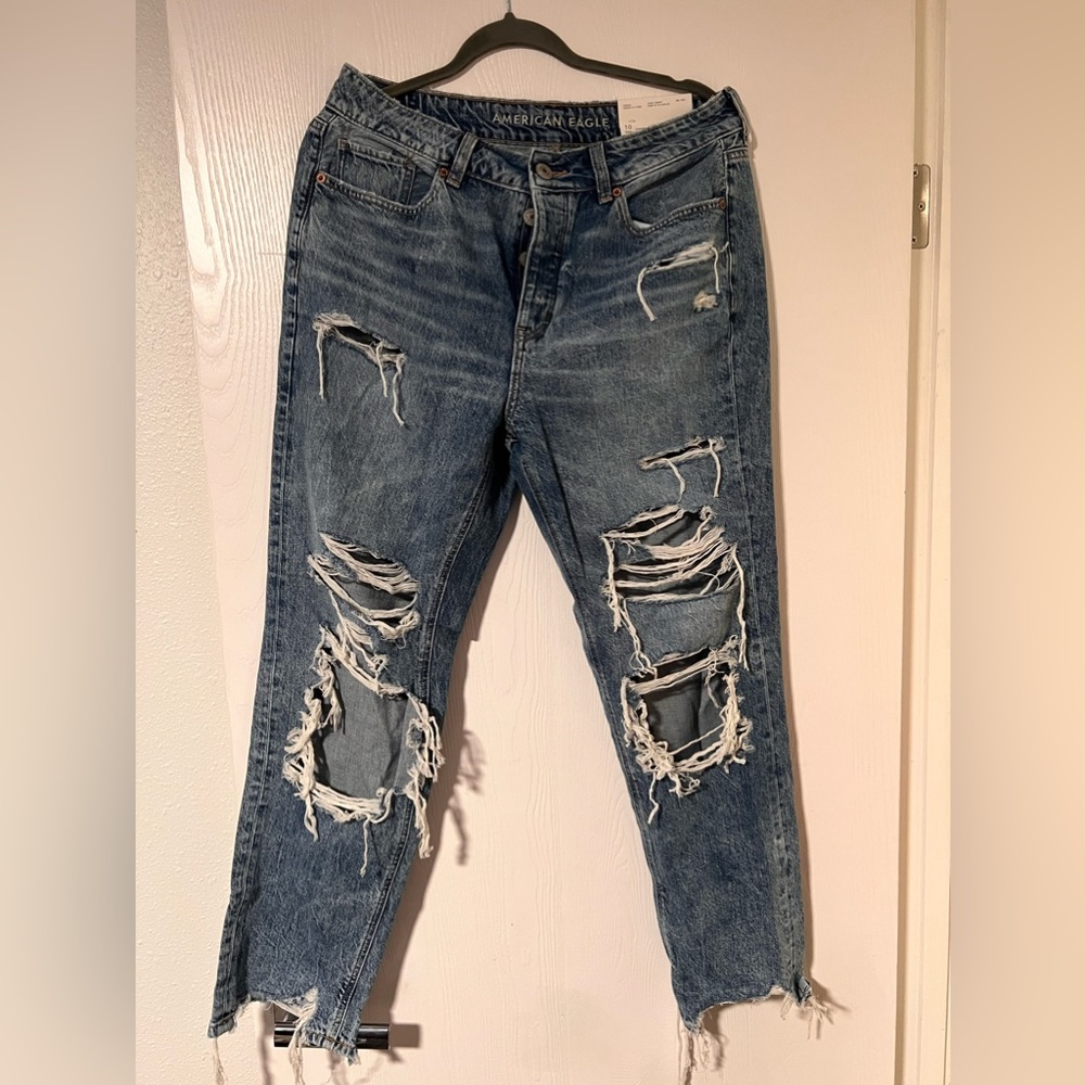 Women’s curvy American eagle Jeans NEW 10